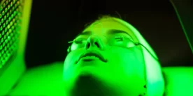 Green Light Therapy: Illuminate Your Skincare & Wellness