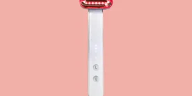 Miracle Wand™ Review: Uncover the Truth Behind the 7-in-1 Light Therapy, Massage & Heat Skincare Tool