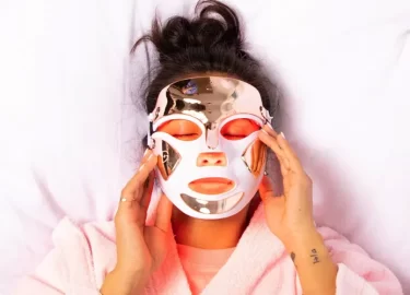 Beneficios de la máscara LED para la piel, la belleza y el antienvejecimiento: desbloquea una piel radiante